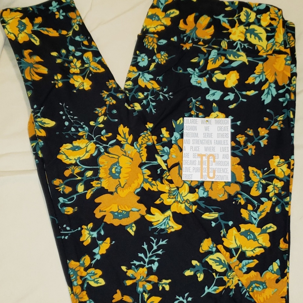 LULAROE TC FLORAL LEGGINGS
